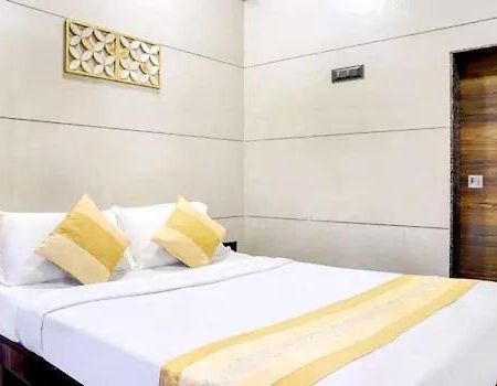 Hotel Amrita Mogappair Chennai Exterior foto
